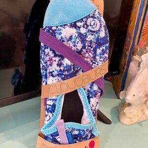 Fitkicks women’s sandal slipper, brand new, size large